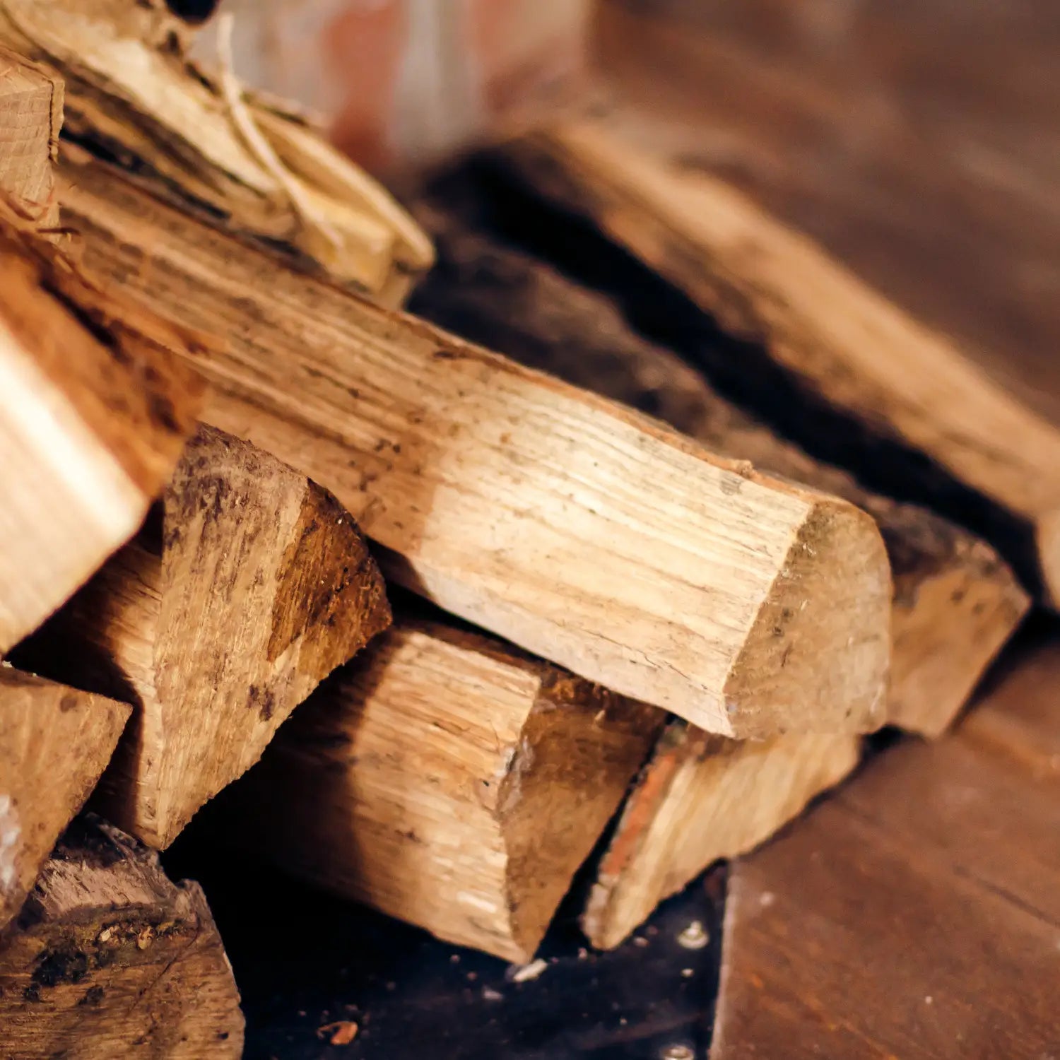 Das ultimative Kaminfeuer-Erlebnis: Die Vorteile von Fichtenholz als Brennholz